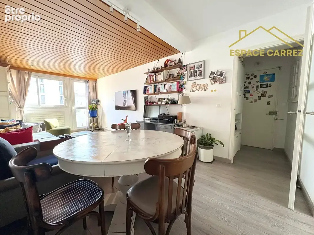 Appartement 3 pièces 58 m² à vendre à Les Lilas (93260) - photo 2