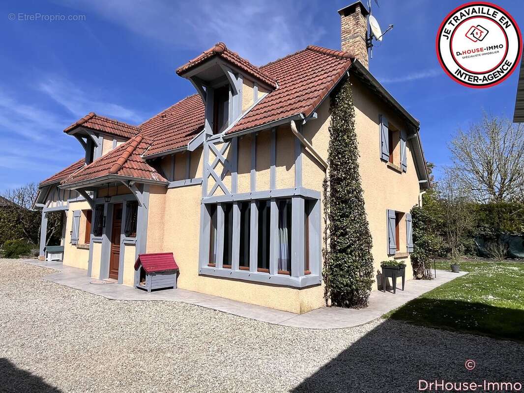 Maison à SAINTE-MAURE