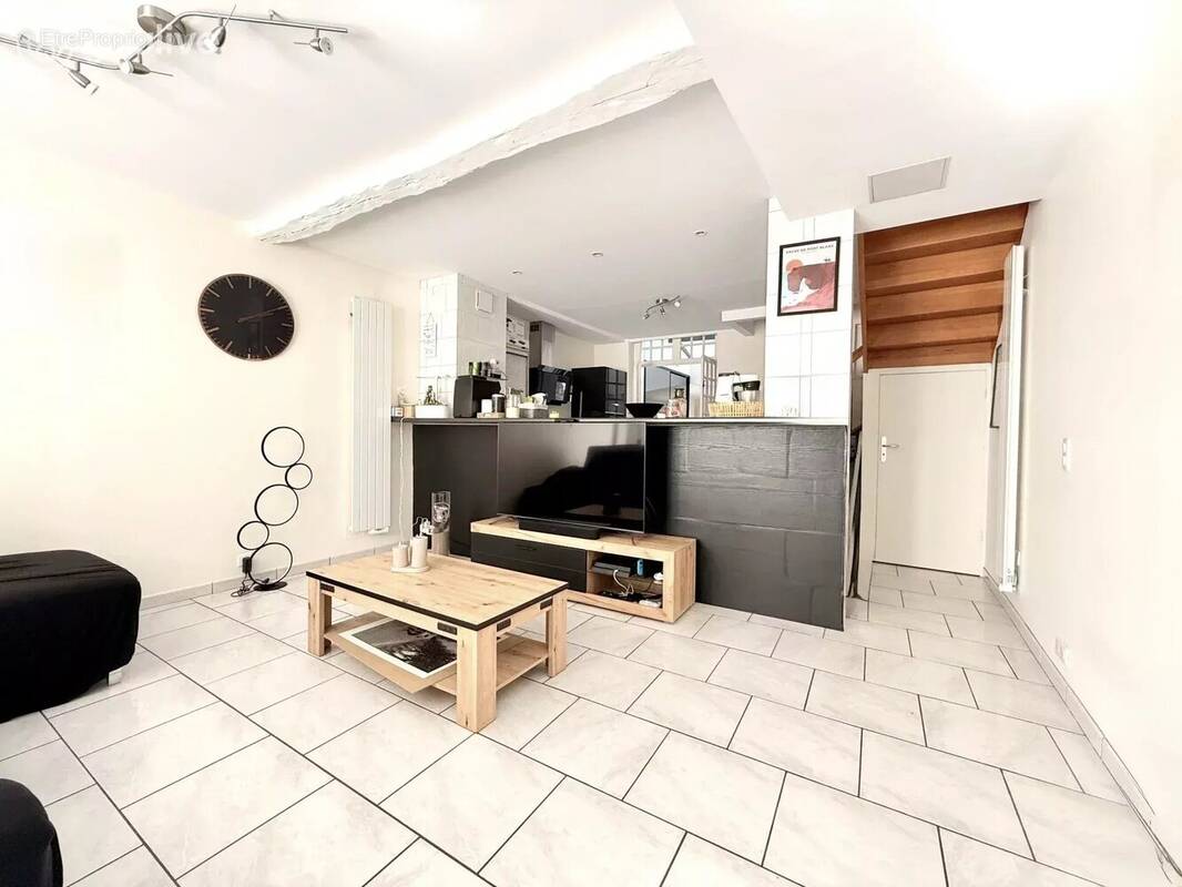 Maison à CANY-BARVILLE