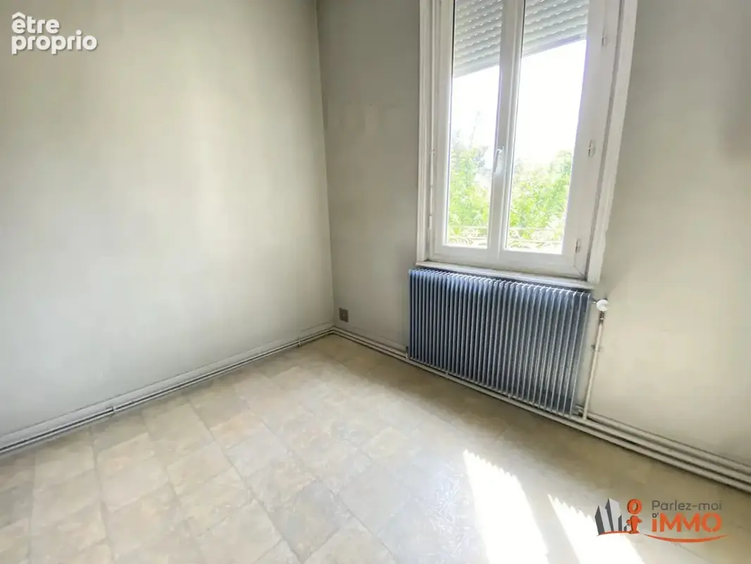 ? Maison de ville à rénover – Centre de Bourgoin-Jallieu - photo 13