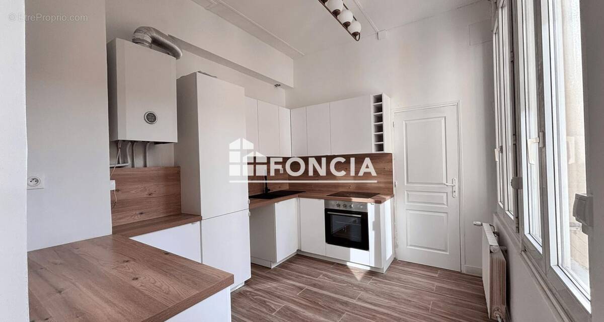 Appartement à SAINT-ETIENNE