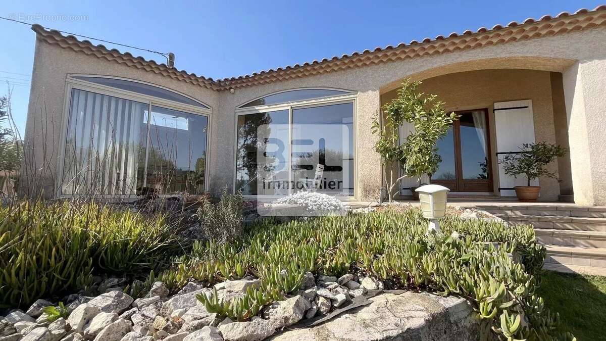 Maison à PONT-SAINT-ESPRIT