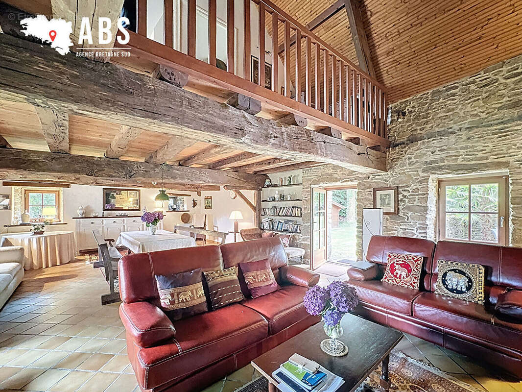 Maison 133 m² à Nivillac  - photo 2