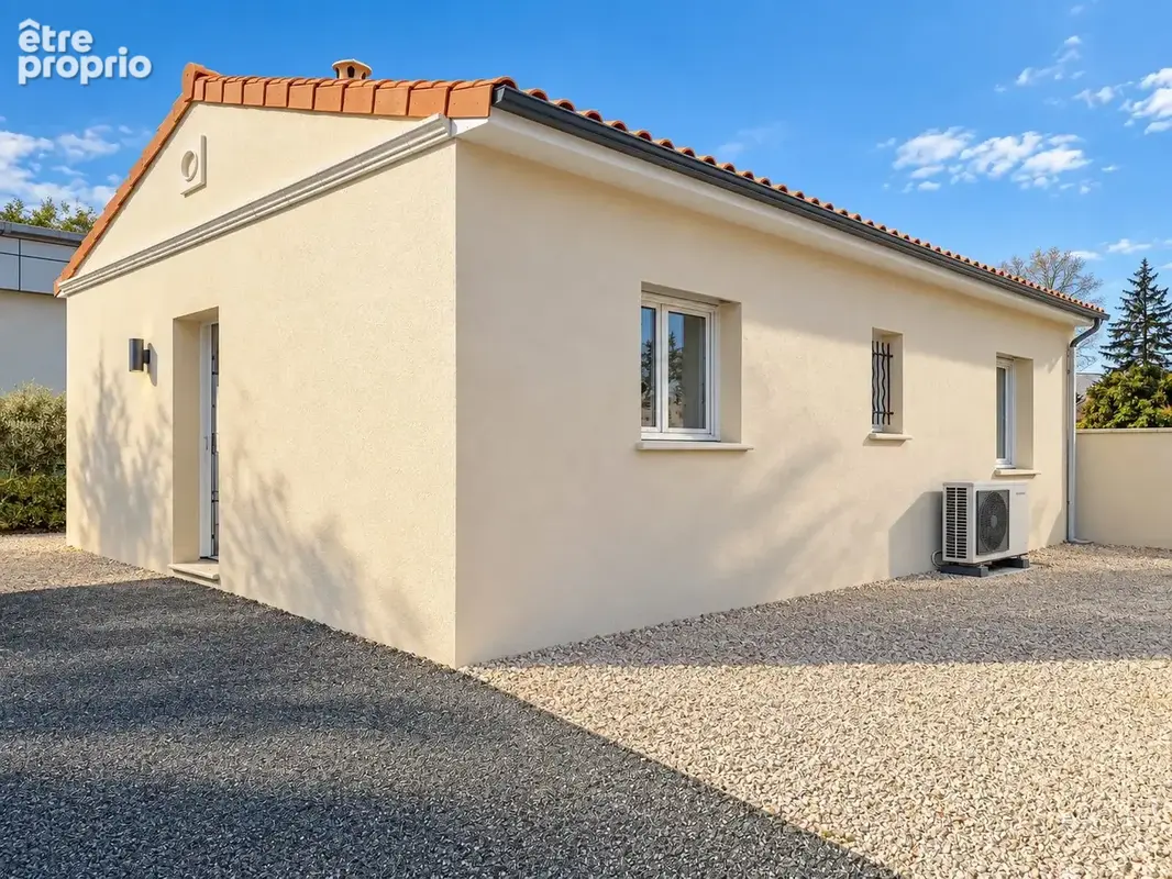 Photo Maison à Chasseneuil-Sur-Bonnieure au prix de 145 000€
