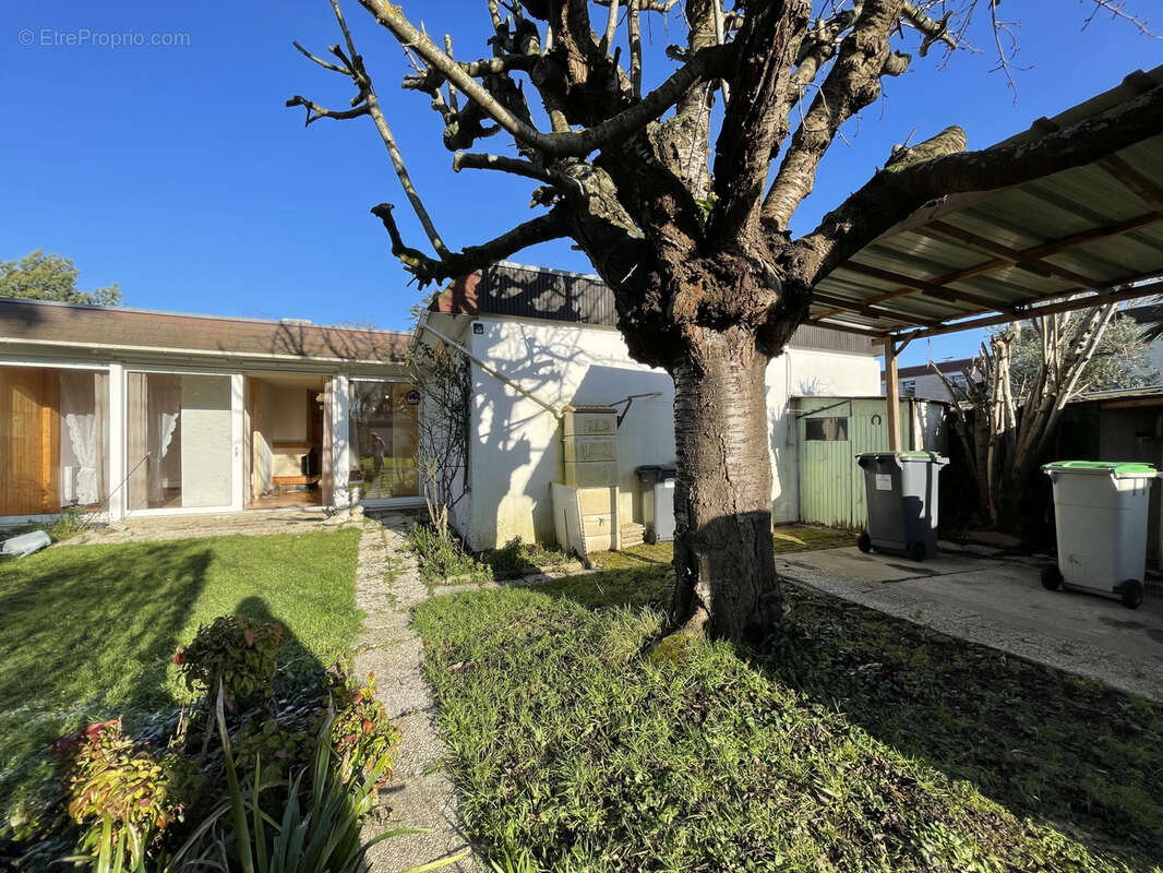 Maison à HEROUVILLE-SAINT-CLAIR