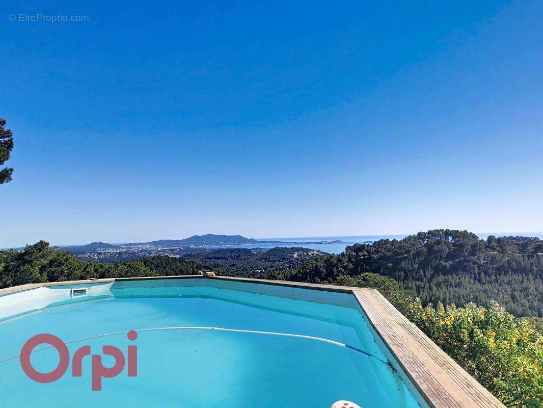 Maison à LA CADIERE-D'AZUR