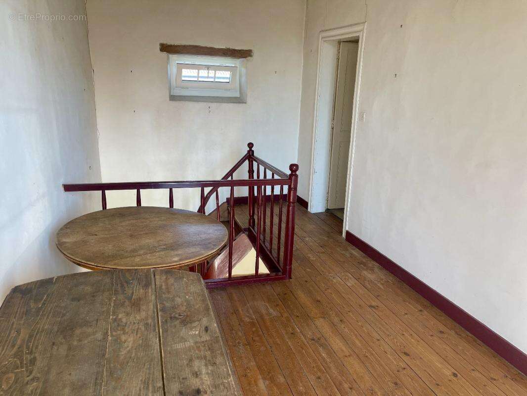 Maison à BERNAY-SAINT-MARTIN