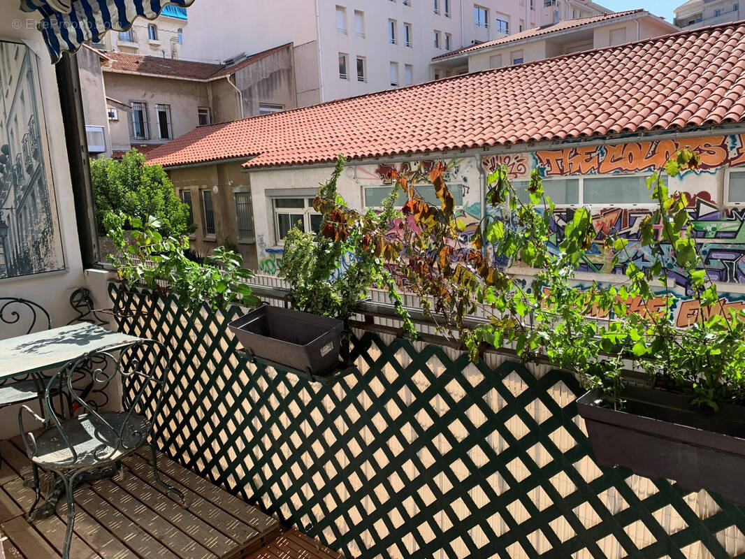 Appartement à MARSEILLE-8E