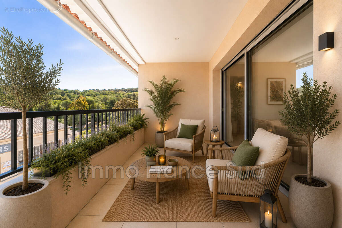 Appartement à LA GARDE-FREINET