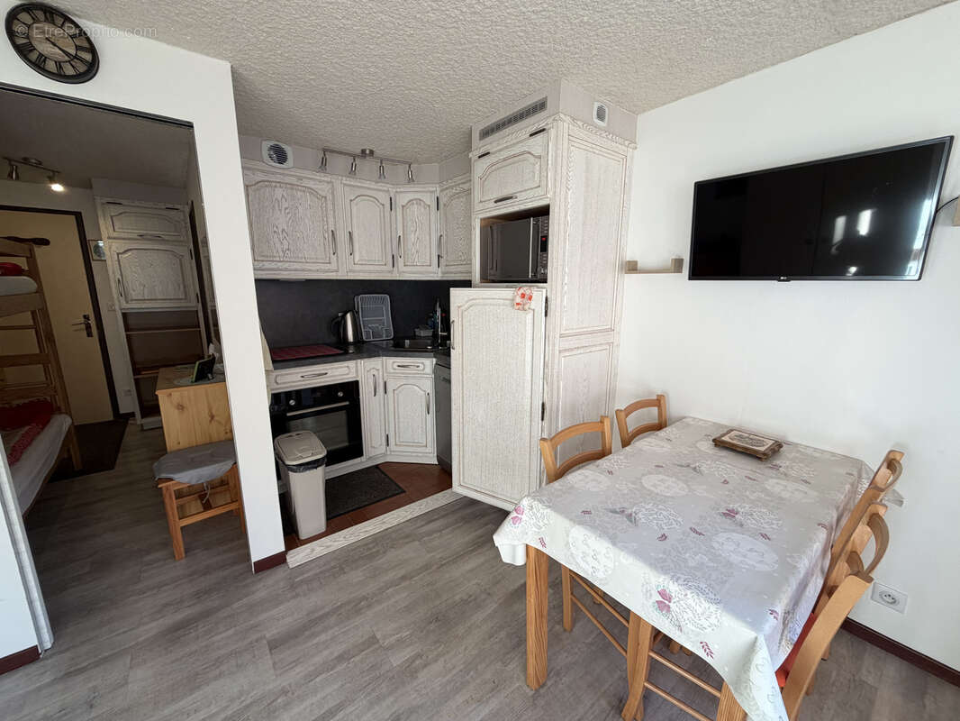 Appartement à LAVEISSIERE