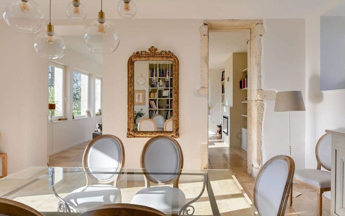 Maison à CHAZAY-D'AZERGUES