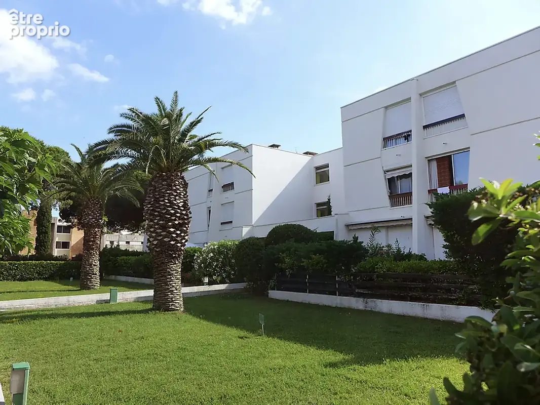 Exclusivité - La Grande Motte - Centre Ville - Appartement rénové à 300m de la mer - photo 6