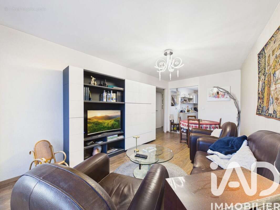 Appartement 64 m² à Nancy  - photo 2