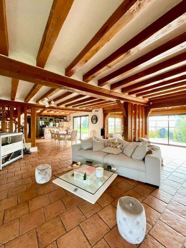 Maison à PONT-L&#039;EVEQUE