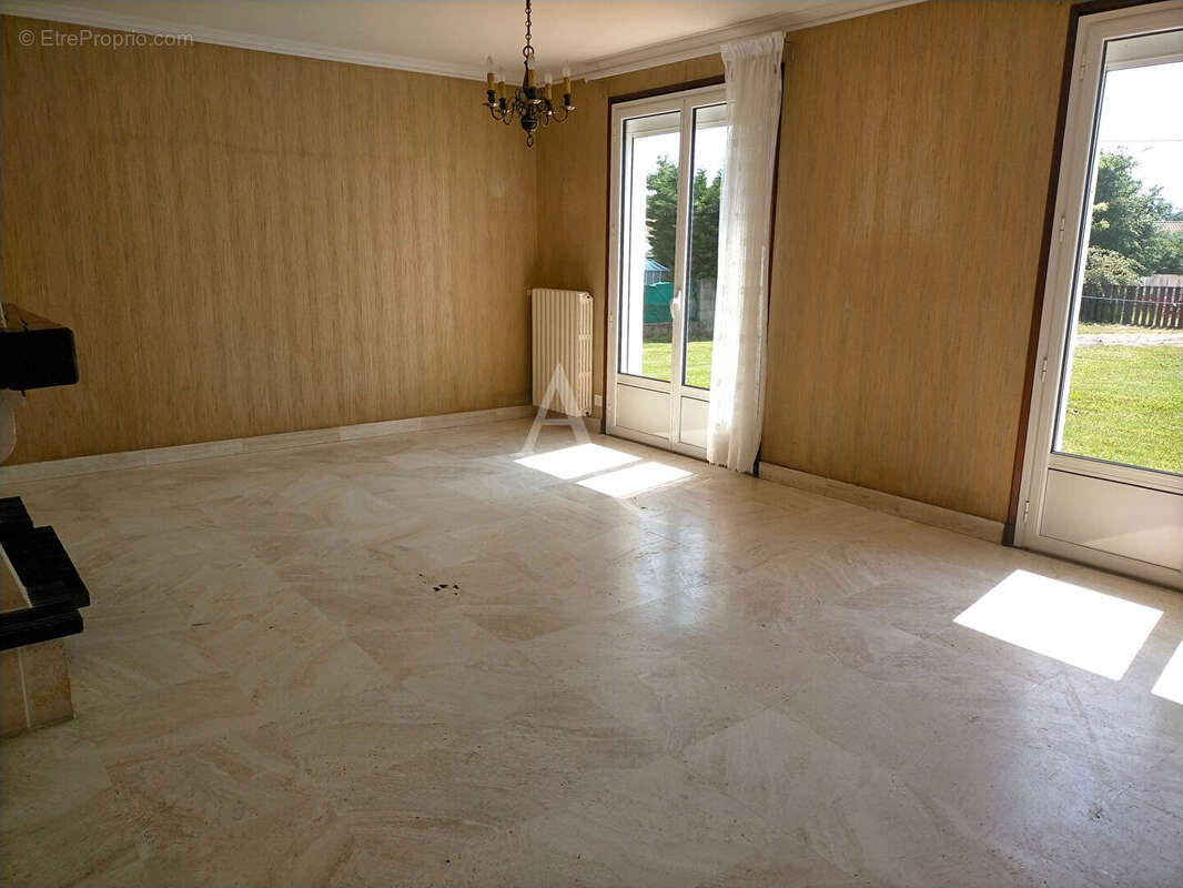 Maison à LE POIRE-SUR-VIE