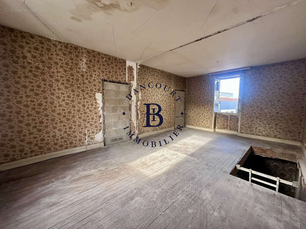 Maison à BRIVE-LA-GAILLARDE