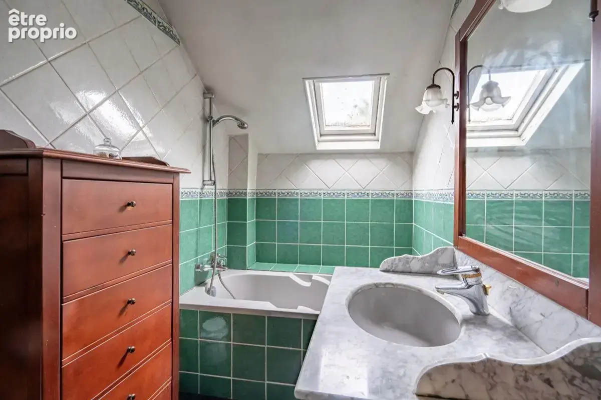 Maison de 8 pièces  quartier de la chataigneraie (s) 151 m2 - photo 9