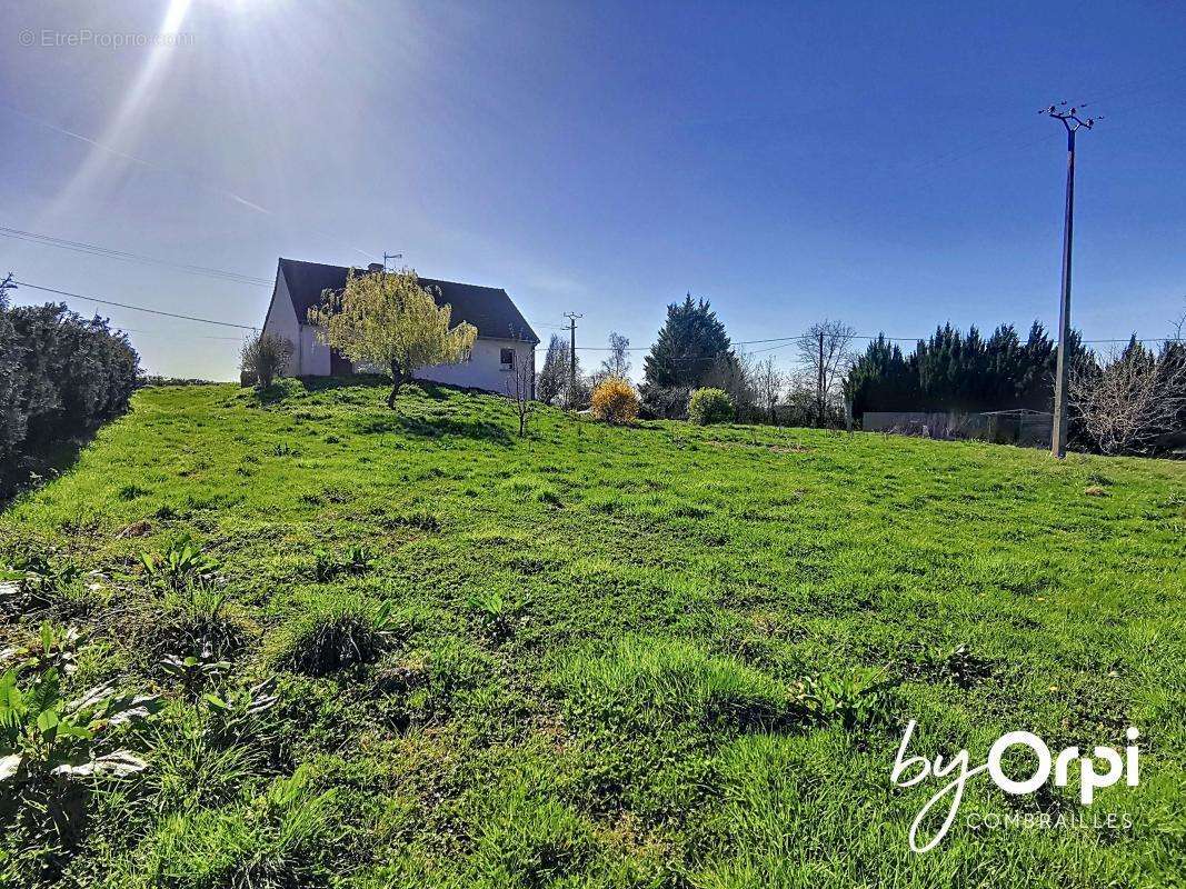 Maison à NERIS-LES-BAINS