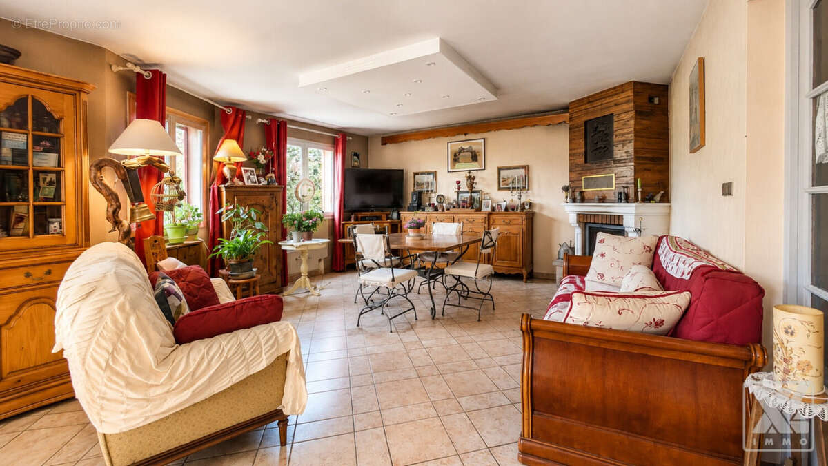 Jolie maison de 146 m² Vue dominante - Plein Sud - photo 2
