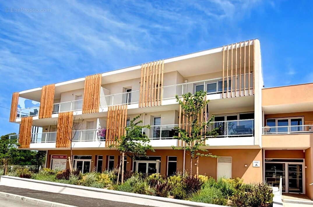 Appartement à ROGNAC