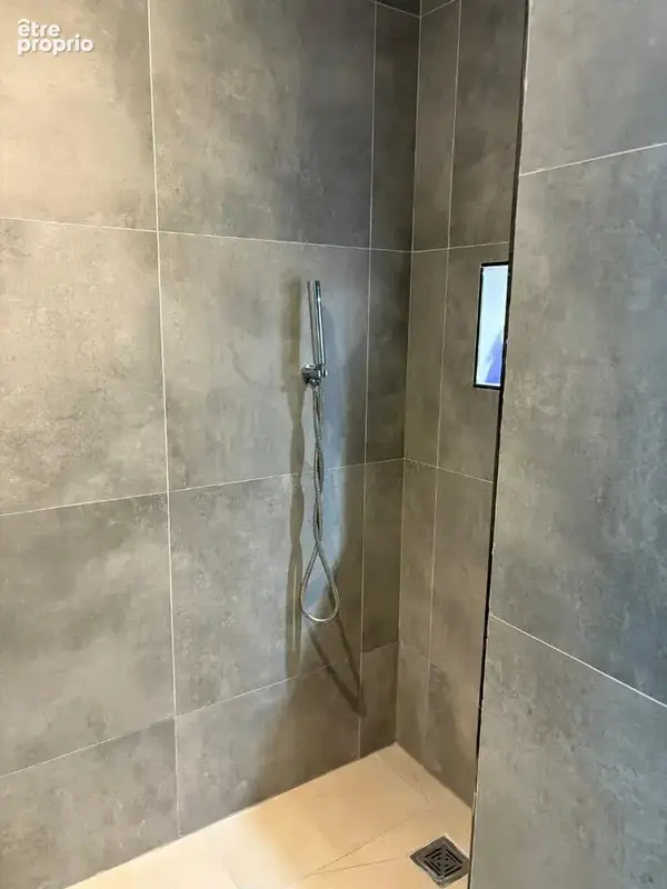 Spacieux studio de 32.33 m2 en plein coeur du Panier - photo 6