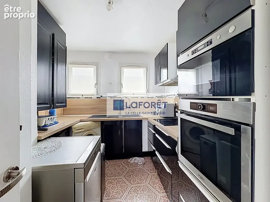 Appartement La Celle Saint Cloud 4 pièces 82m2 utiles - photo 4