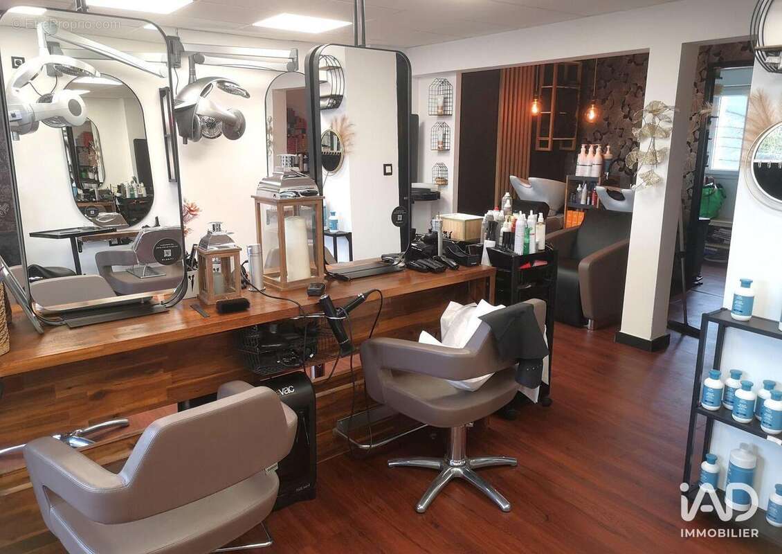 Photo 3 - Commerce à MILIZAC