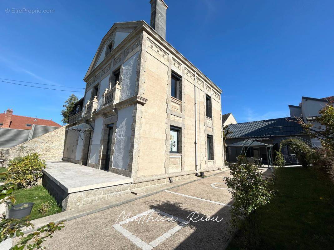 Maison à GUERET