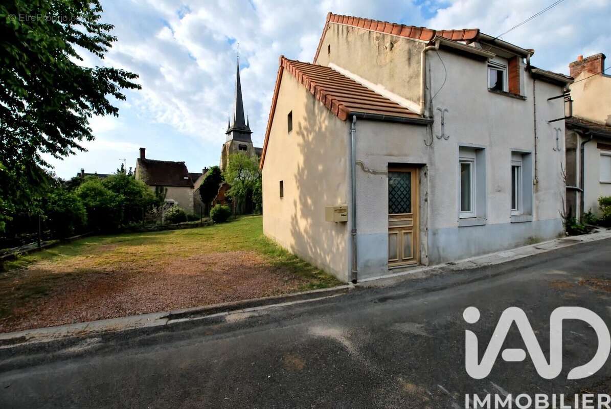 Photo 2 - Maison à OUZOUER-SUR-TREZEE