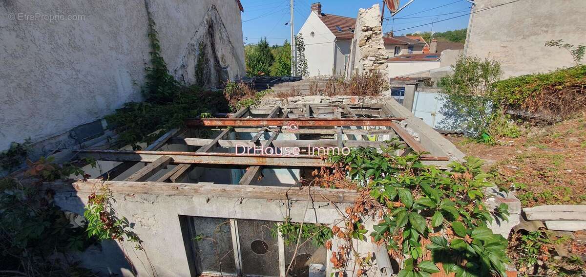 Maison 40 m² à Presles  - photo 7