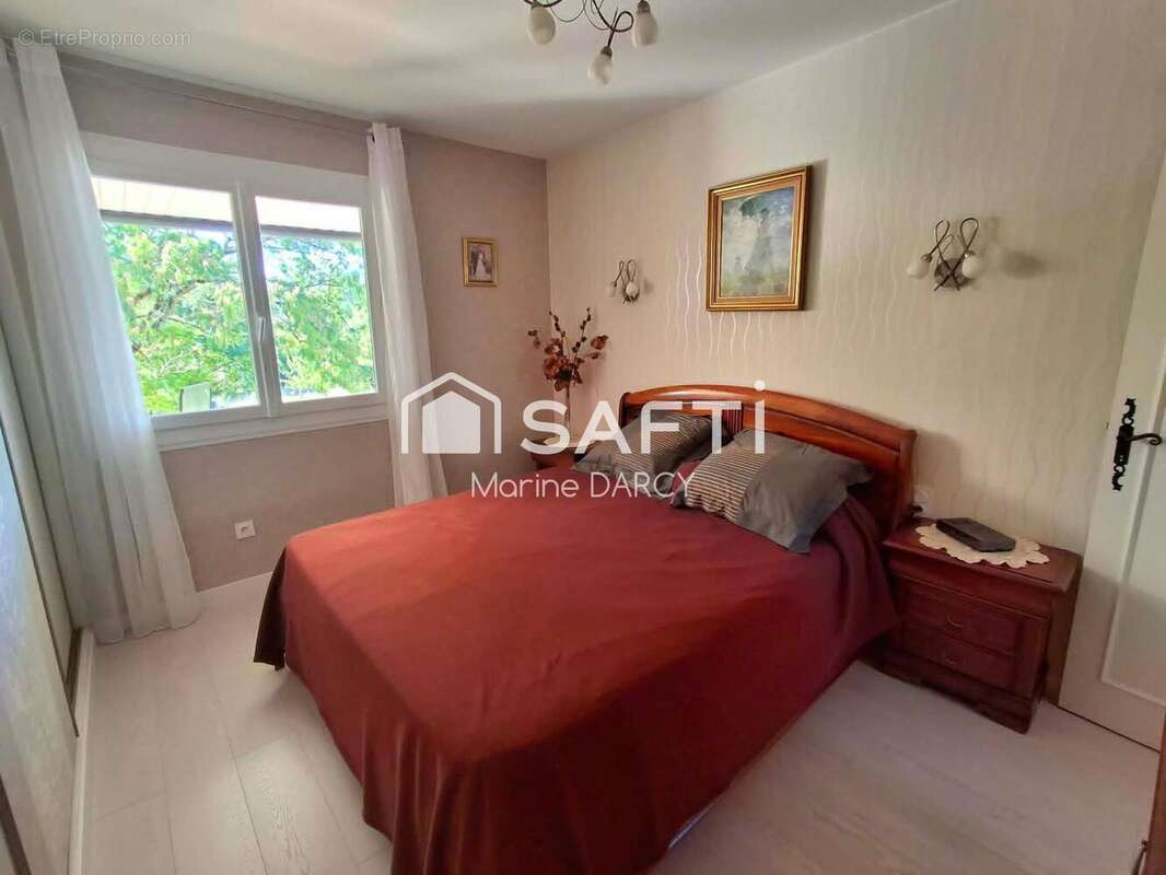 Maison 108 m² à Saint-Avit  - photo 5