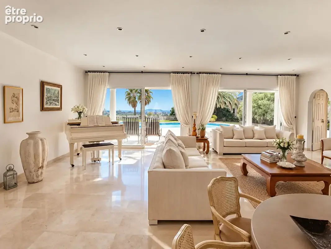 Secteur castellaras - propriété avec vue mer, piscine & appartement  3p indépendant - photo 4