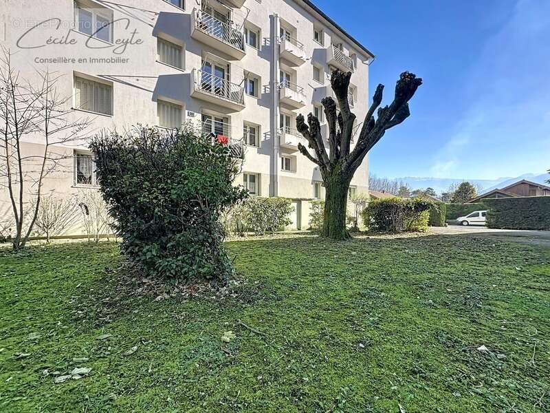 Appartement à LA TRONCHE
