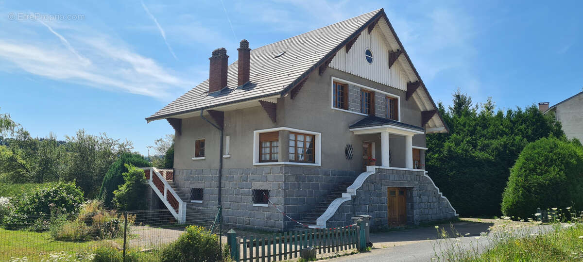 Maison à TENCE