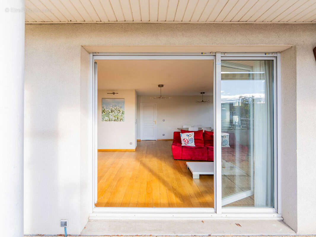 Appartement à LYON-8E