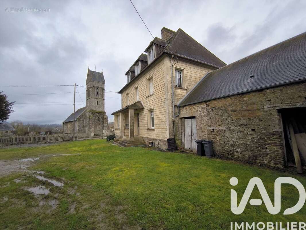 Maison 207 m² à Sallen  - photo 6