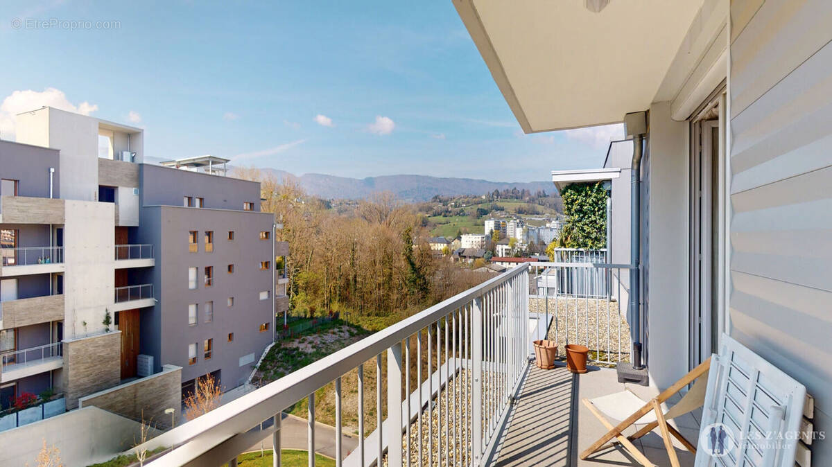 Appartement à COGNIN