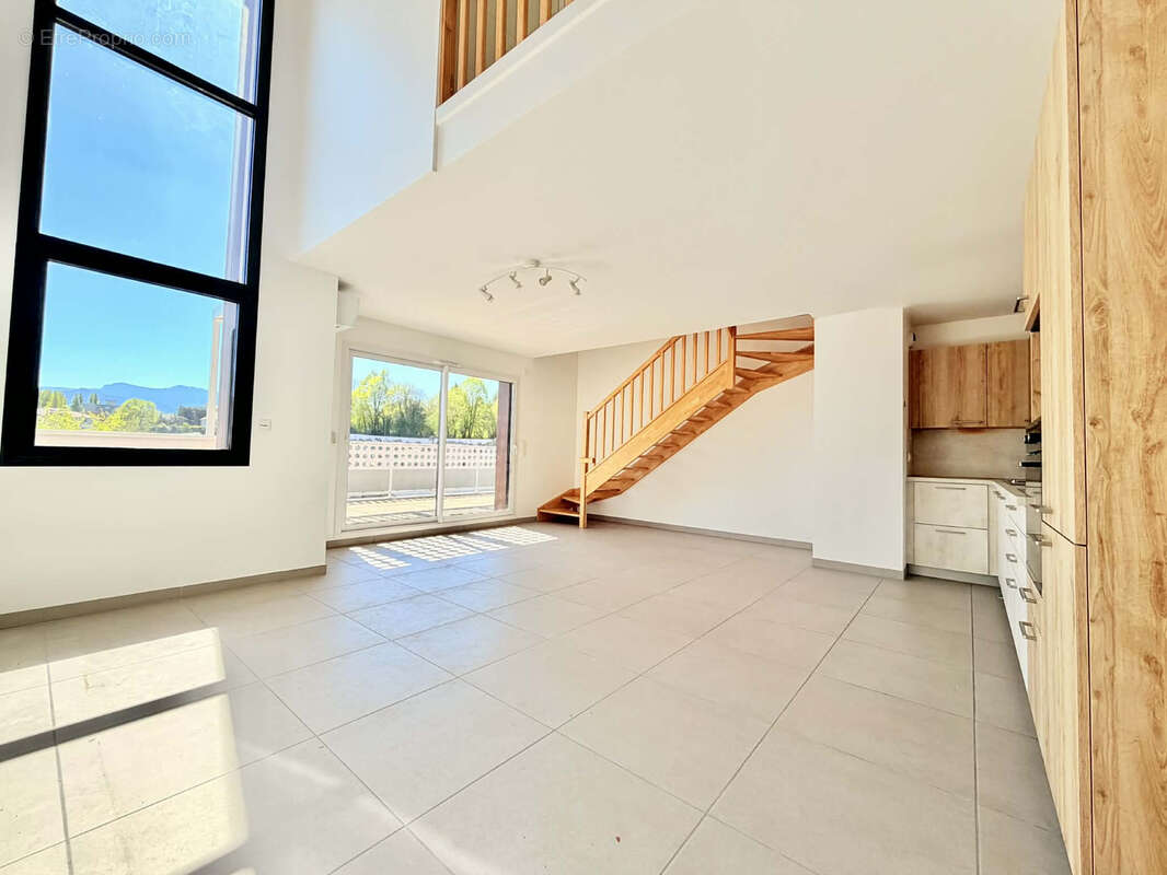 Appartement à VOIRON