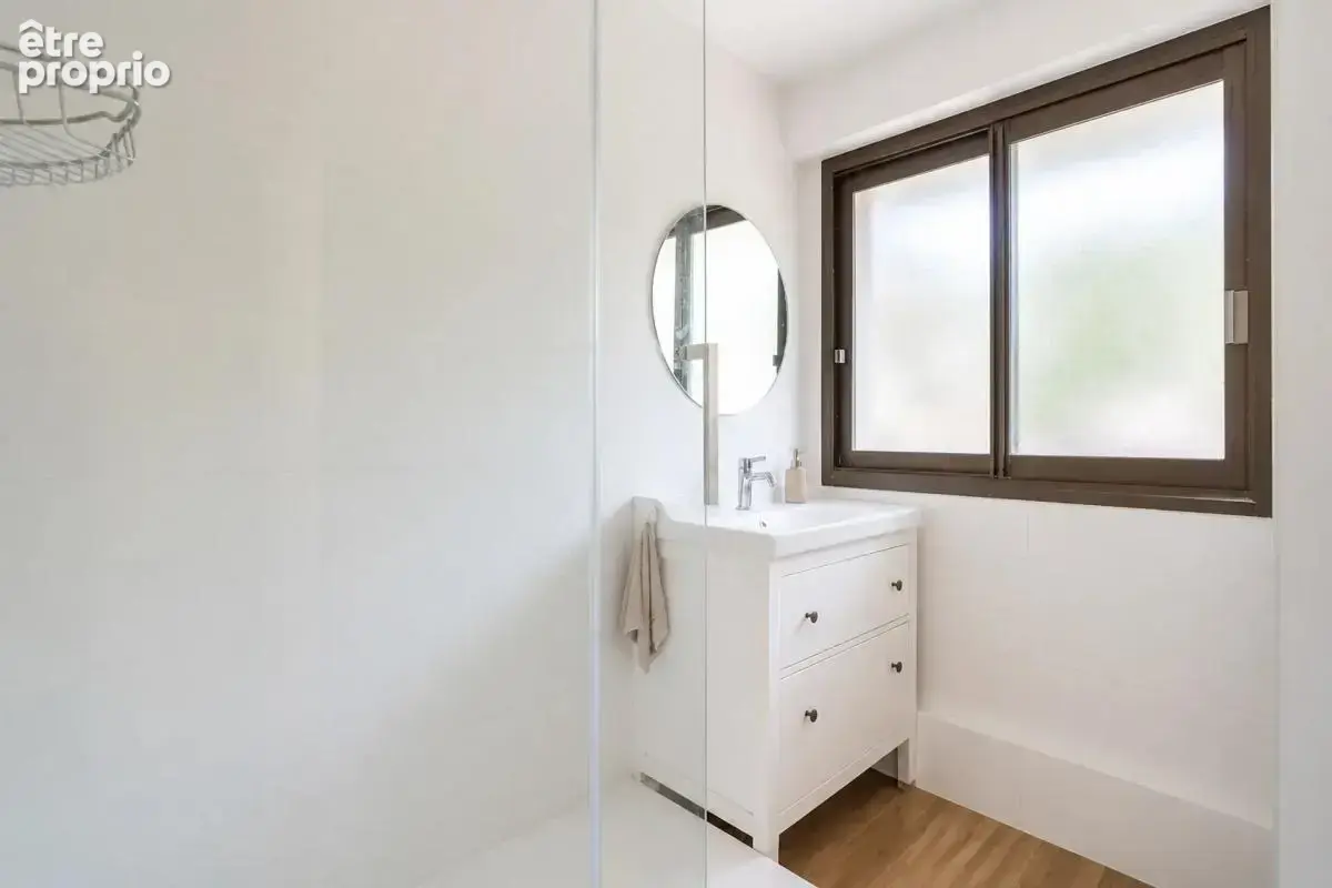 Appartement 3 pièces entièrement rénové avec balcon 62,95 m² - photo 8