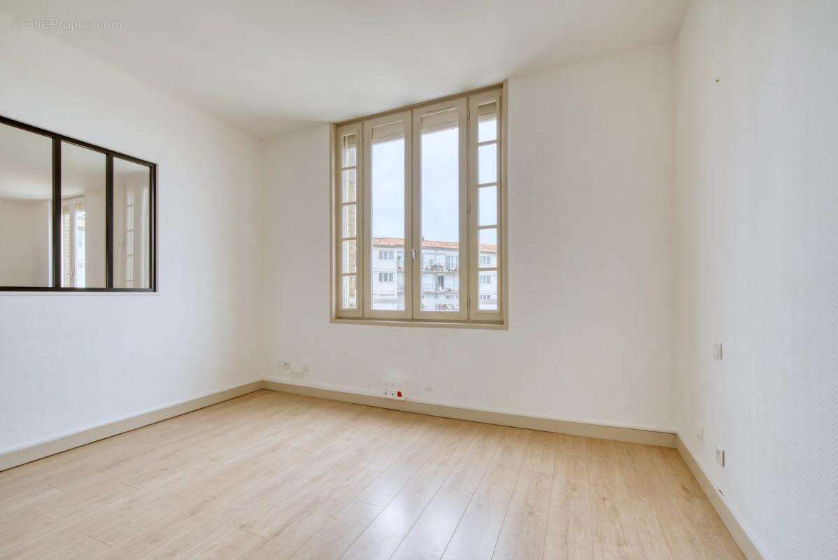 Appartement à LA ROCHELLE