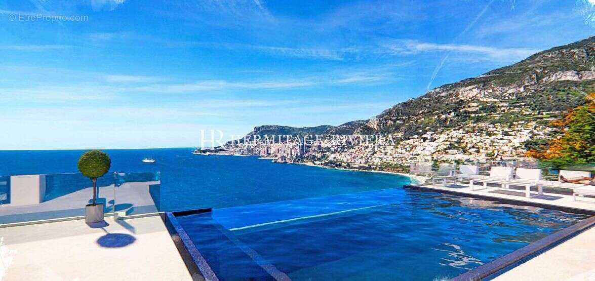 piscine - Maison à ROQUEBRUNE-CAP-MARTIN