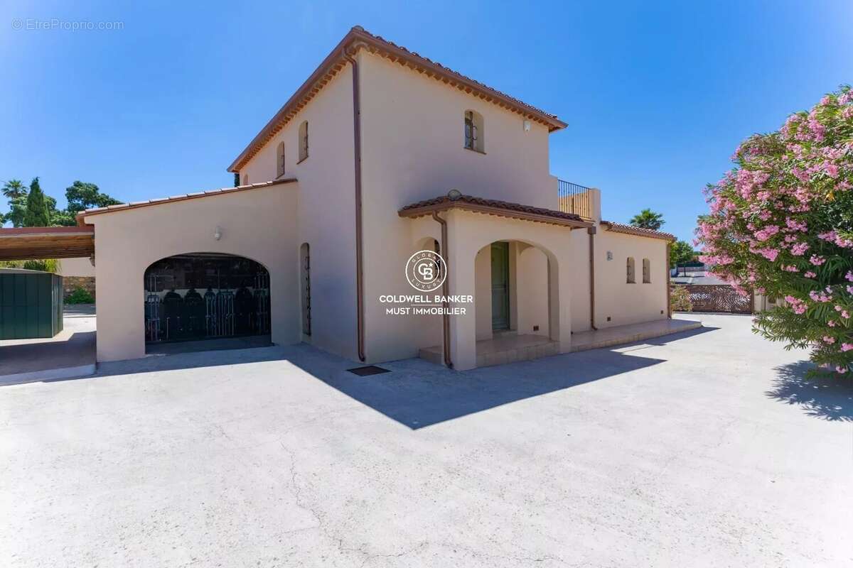Maison à CABESTANY