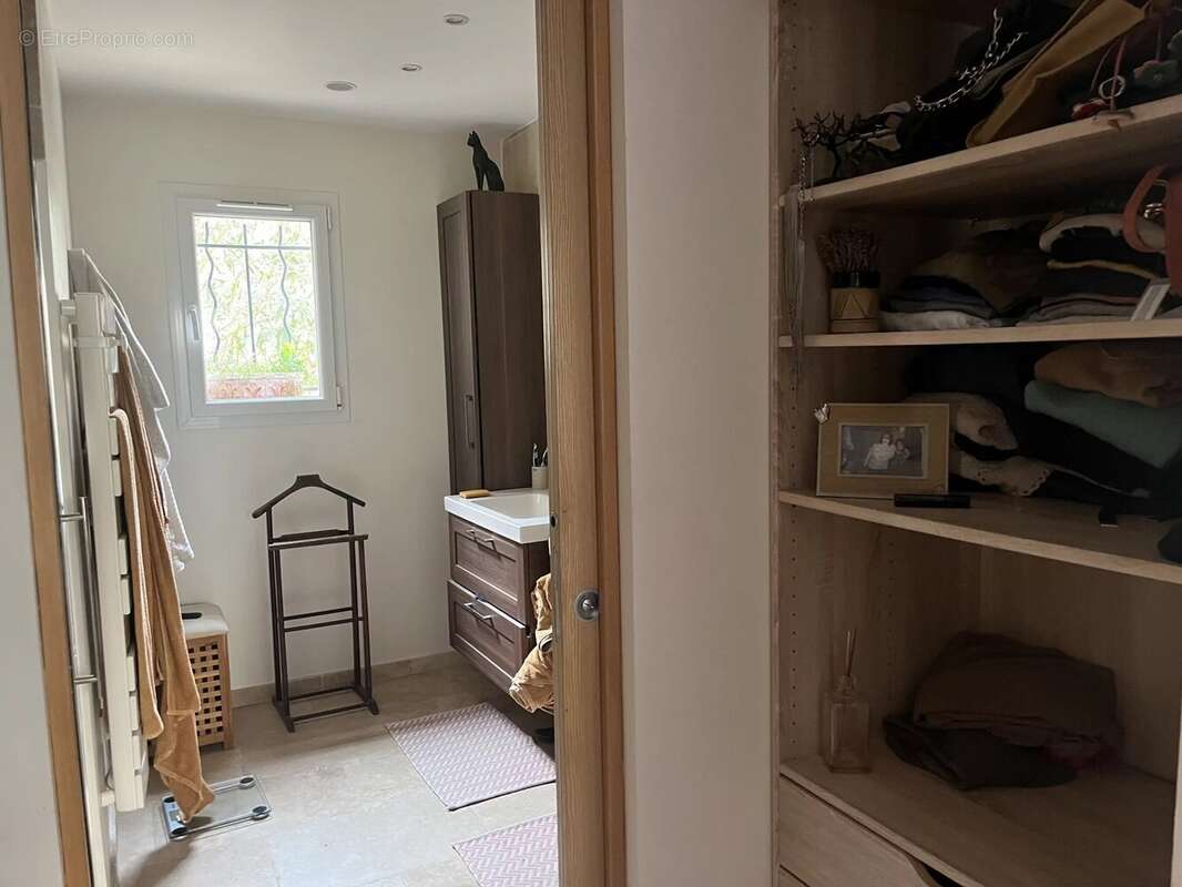 Maison à PLAN-DE-LA-TOUR