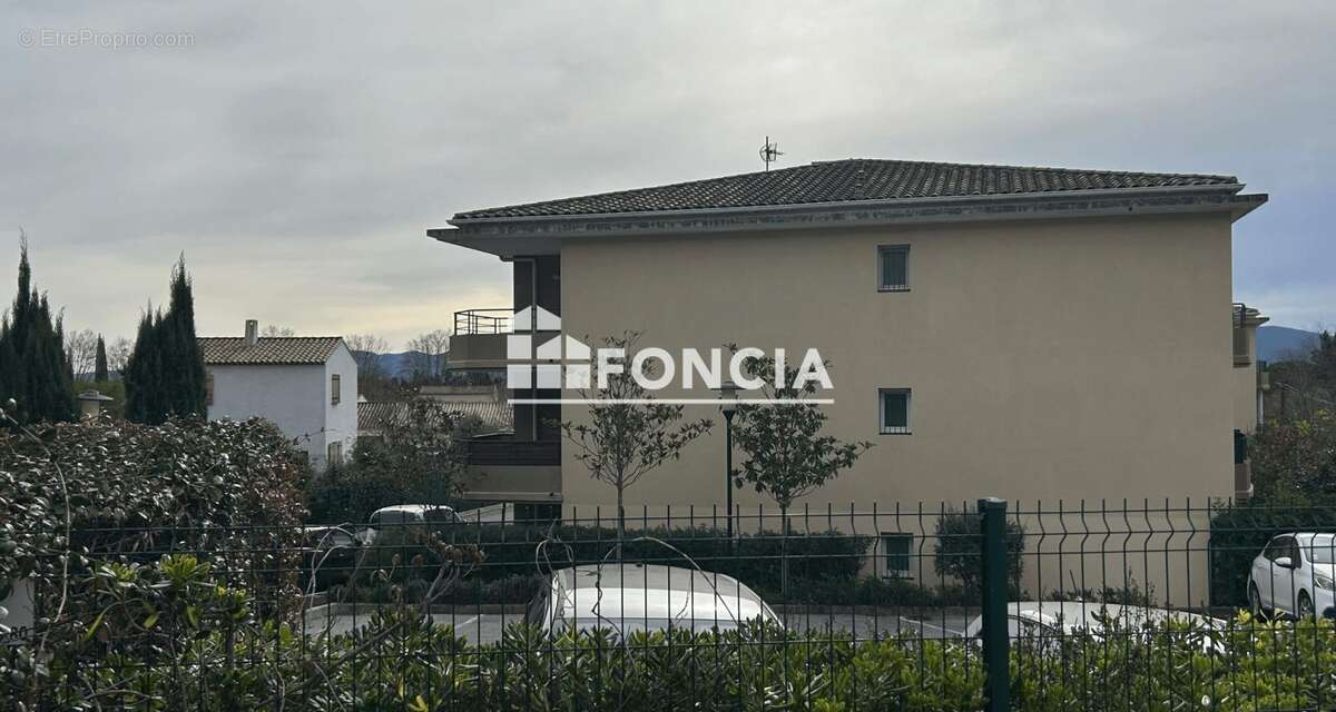 Appartement à LE LUC