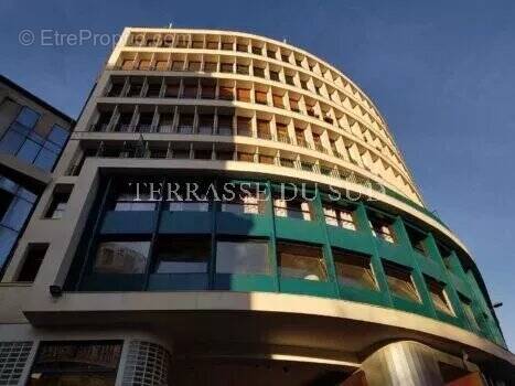 Commerce à MARSEILLE-1E