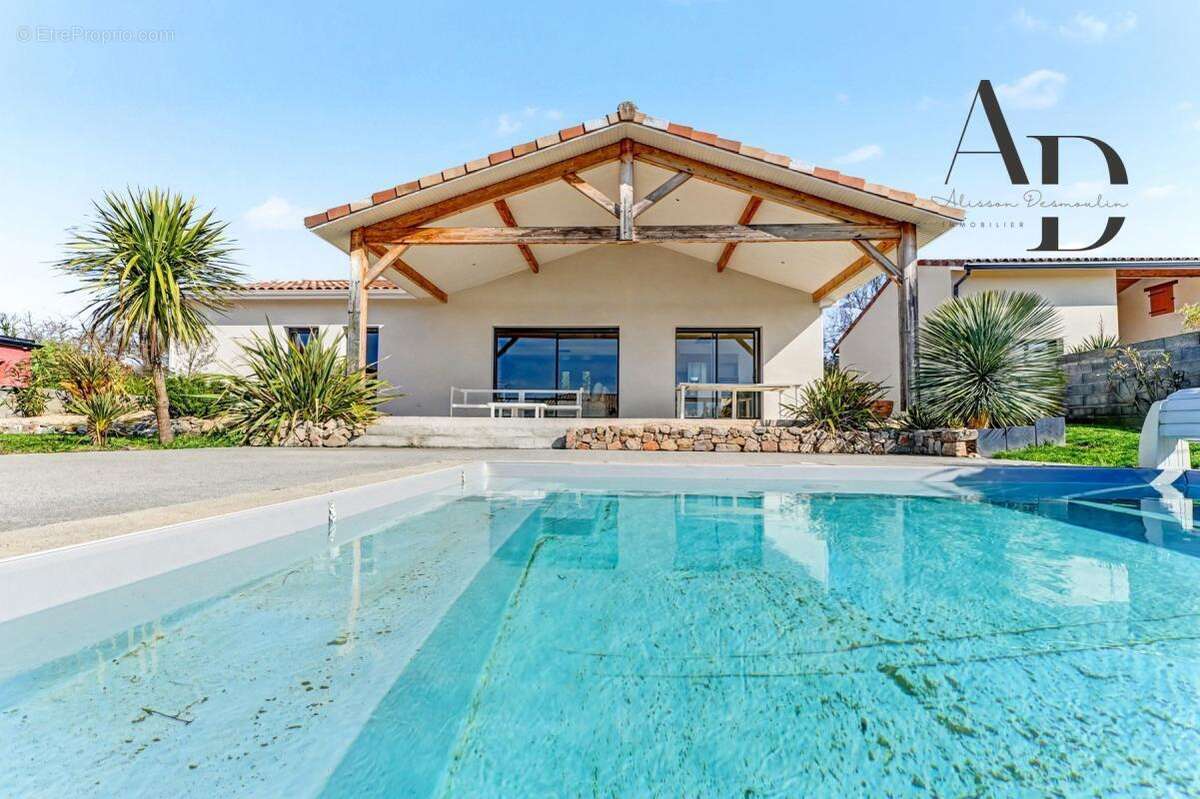 Maison à VERFEIL