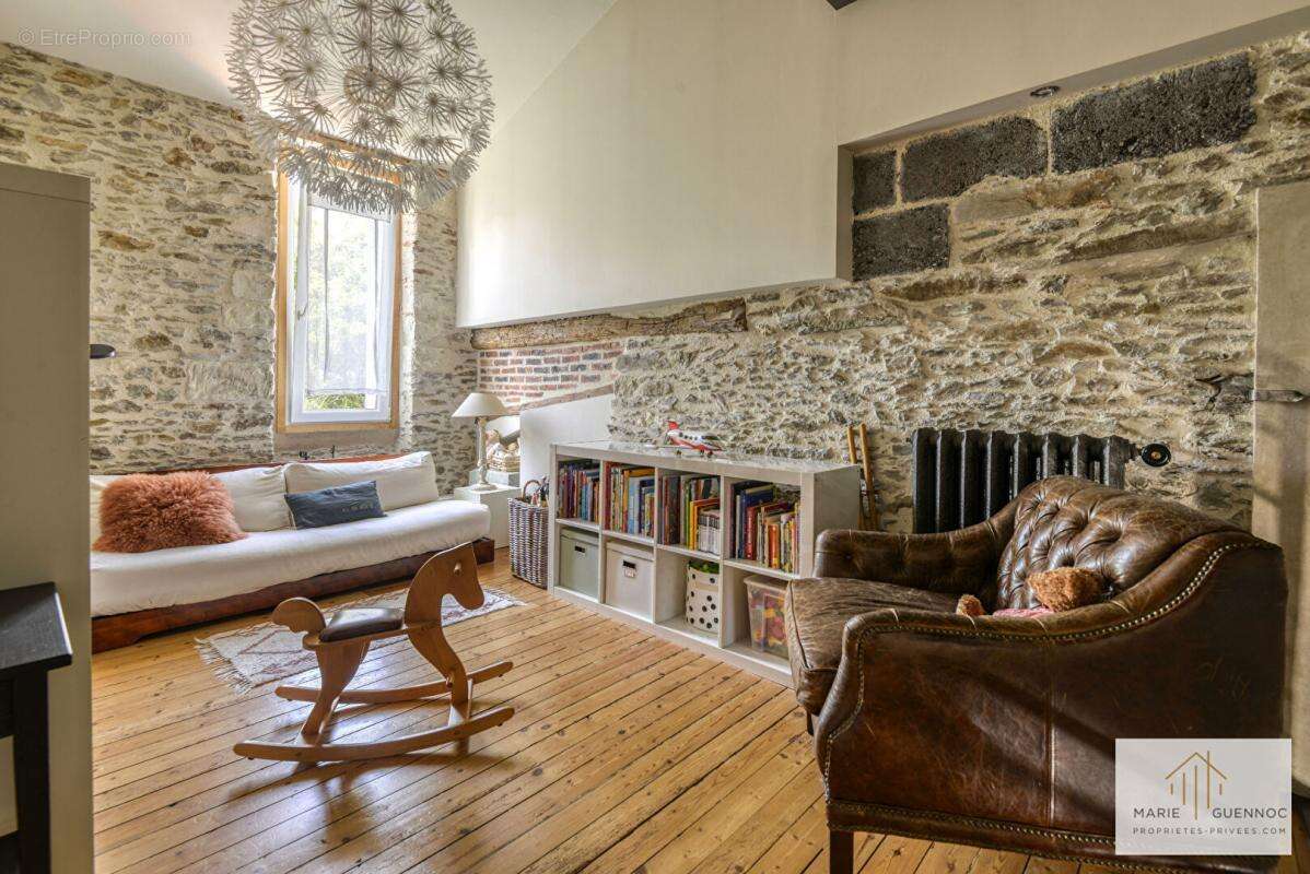 Maison à BASSE-GOULAINE