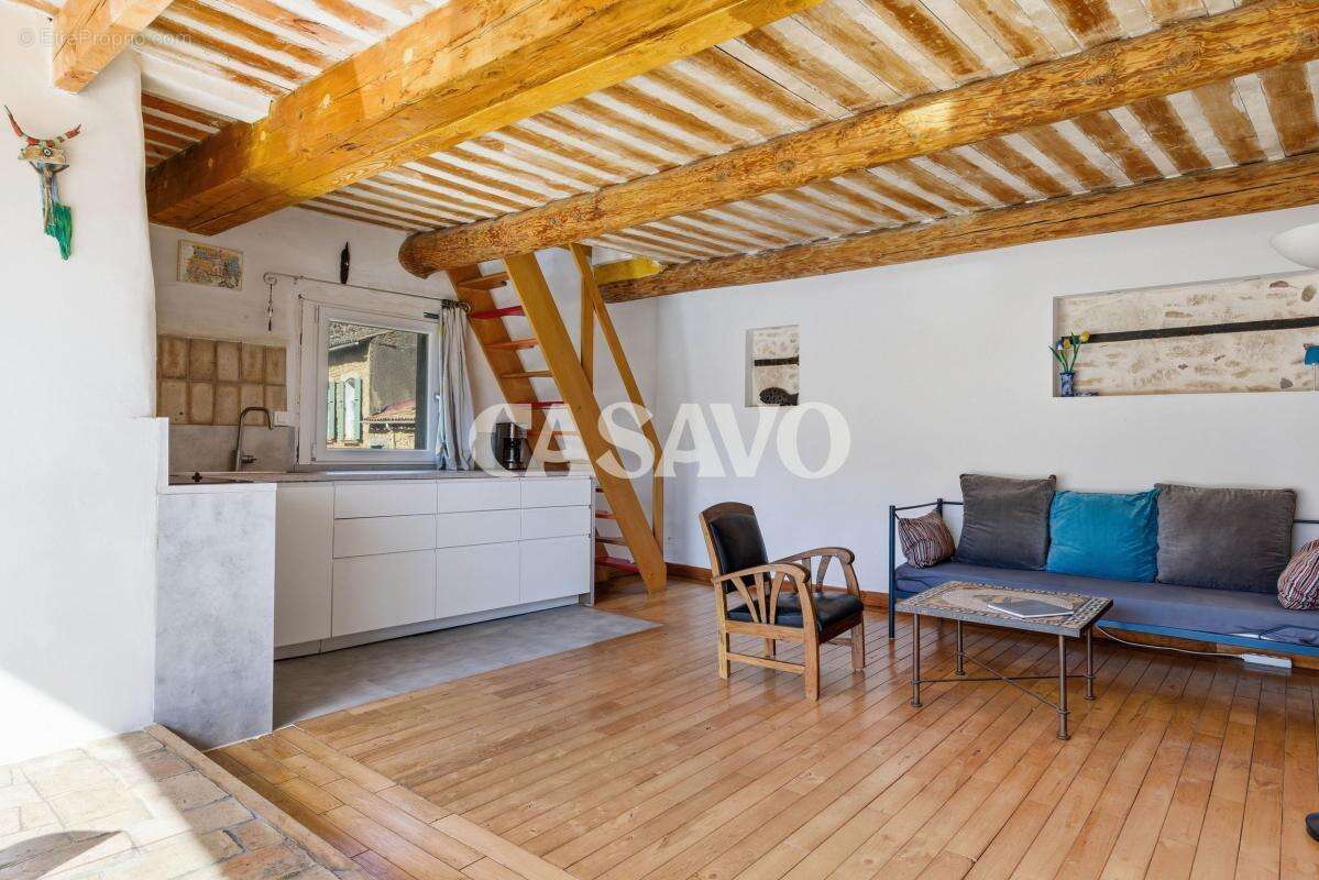 Appartement à ROGNES