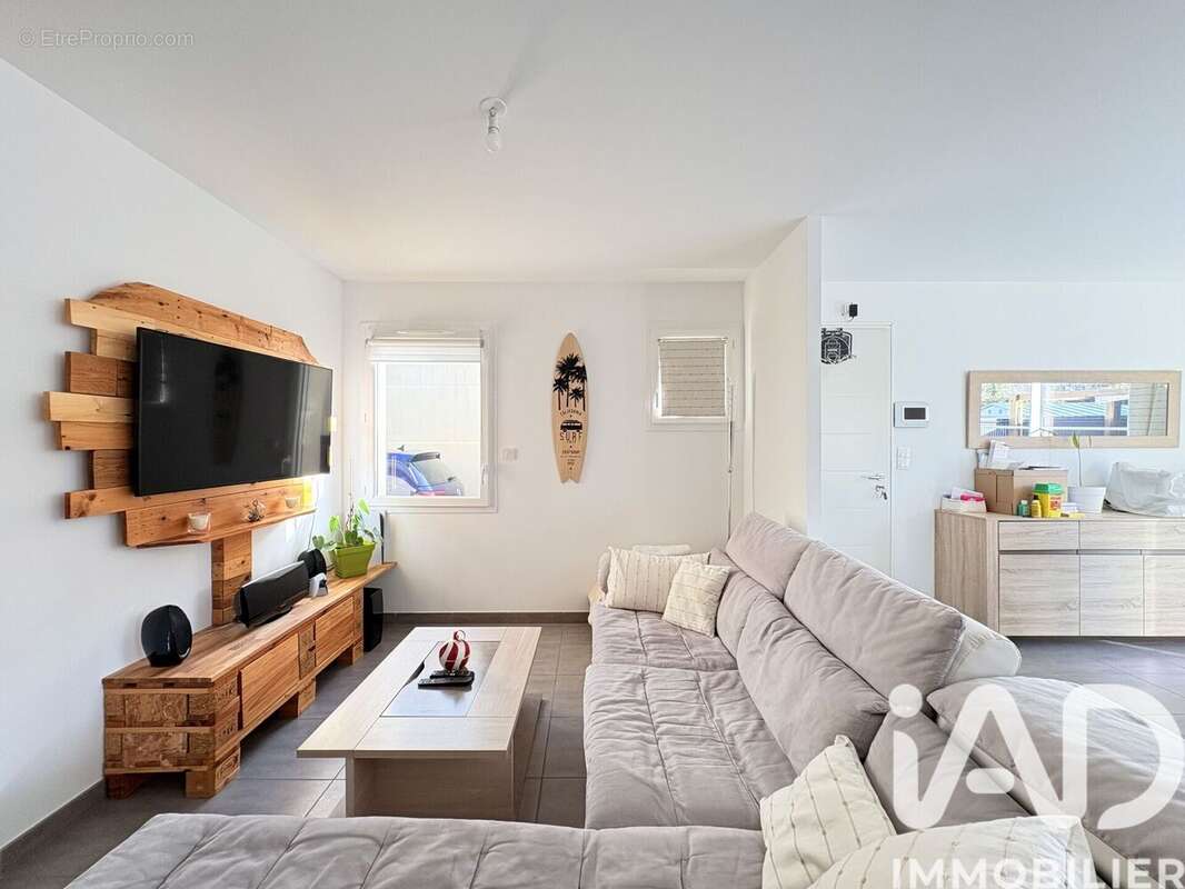 Photo 5 - Maison à MARTIGNAS-SUR-JALLE