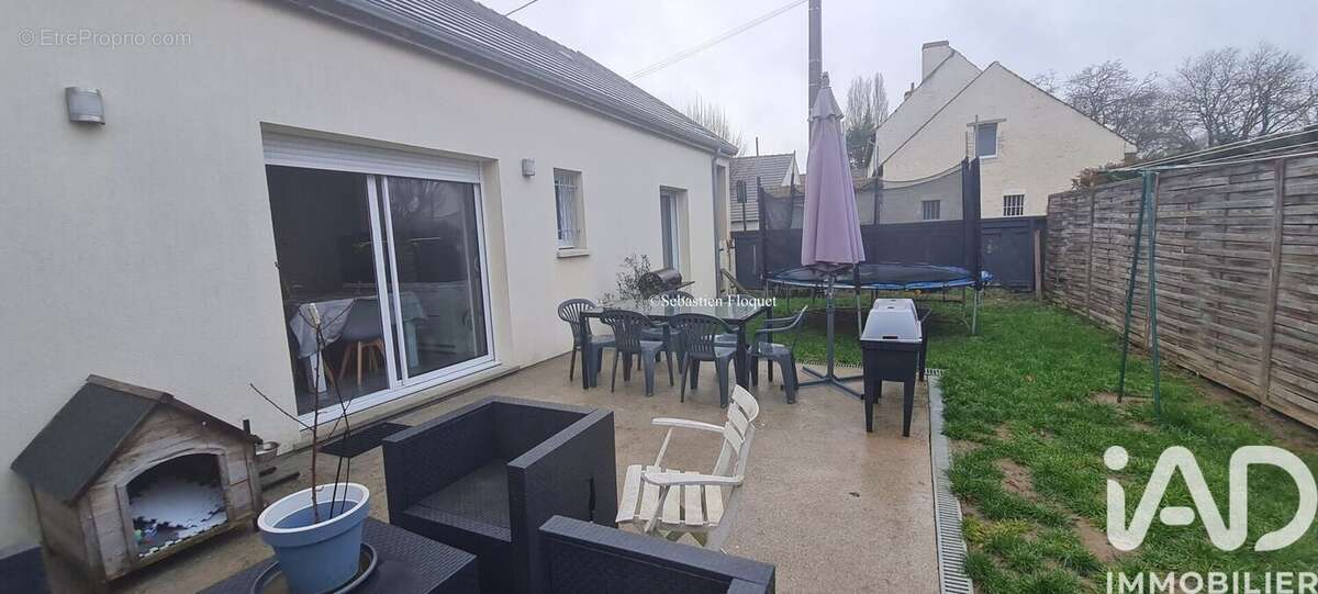 Photo 9 - Maison à SAINT-JEAN-DE-LA-RUELLE